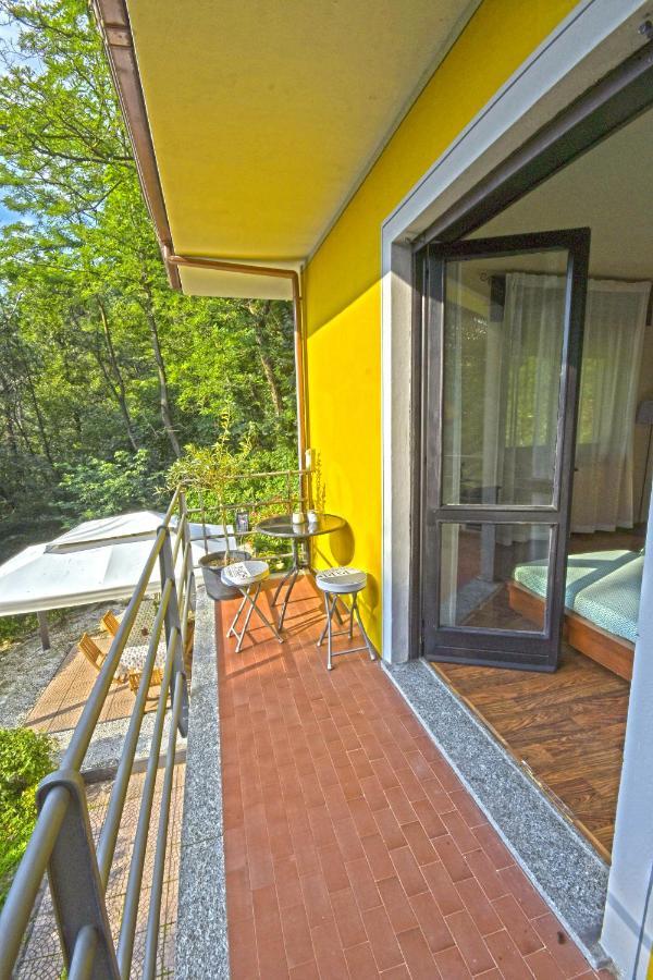 B&B La Casa Nel Bosco Invorio Inferiore ภายนอก รูปภาพ