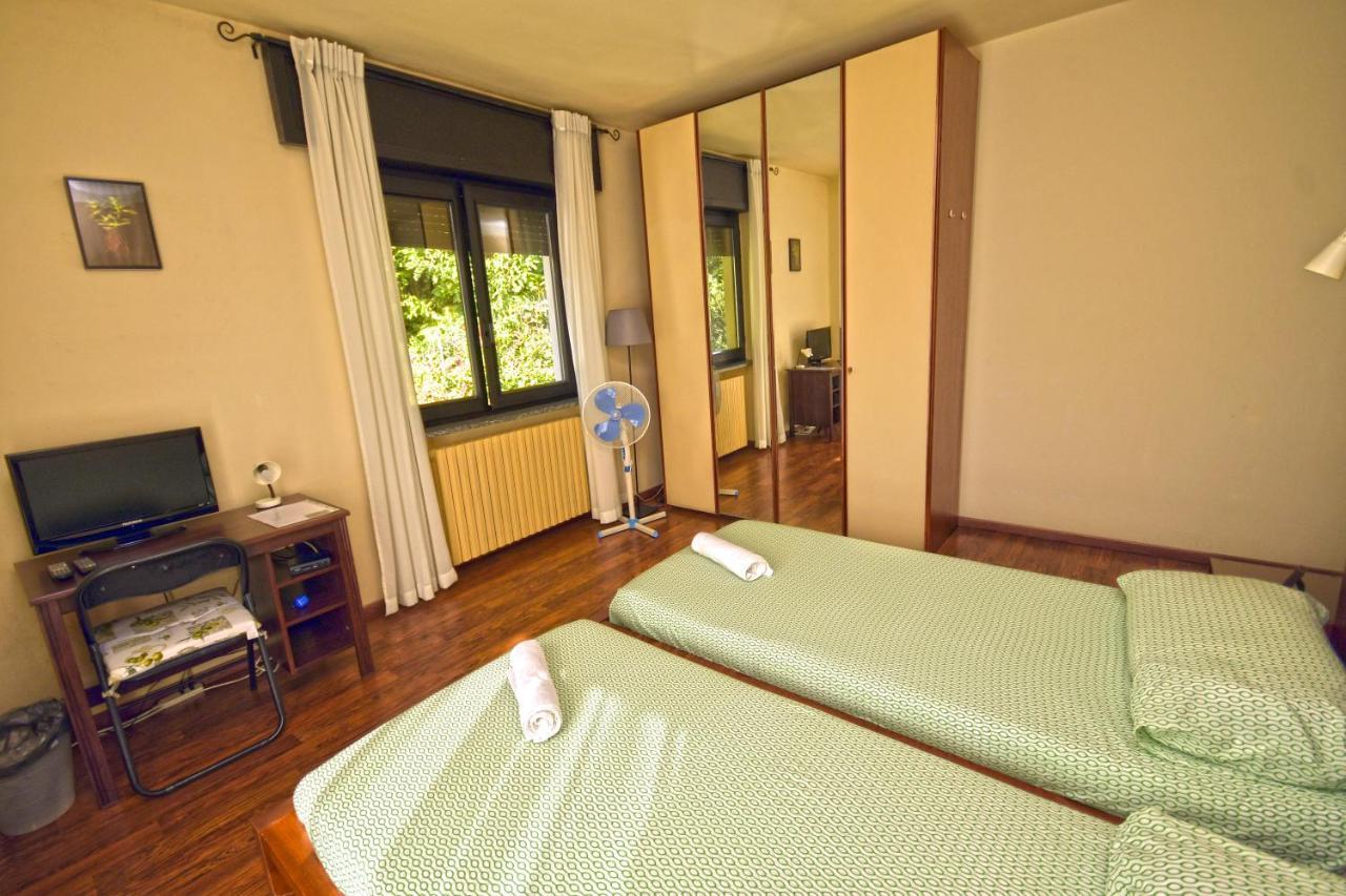 B&B La Casa Nel Bosco Invorio Inferiore ภายนอก รูปภาพ