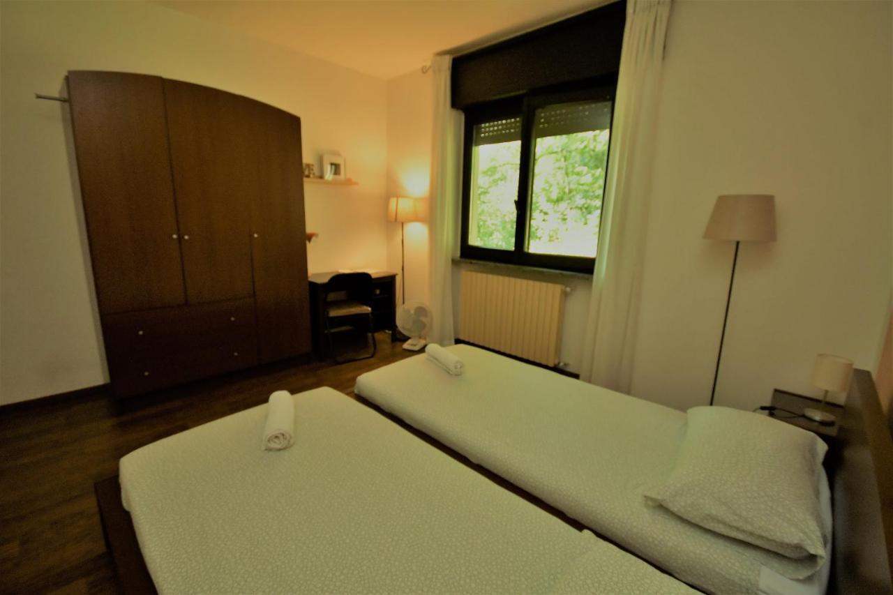 B&B La Casa Nel Bosco Invorio Inferiore ภายนอก รูปภาพ