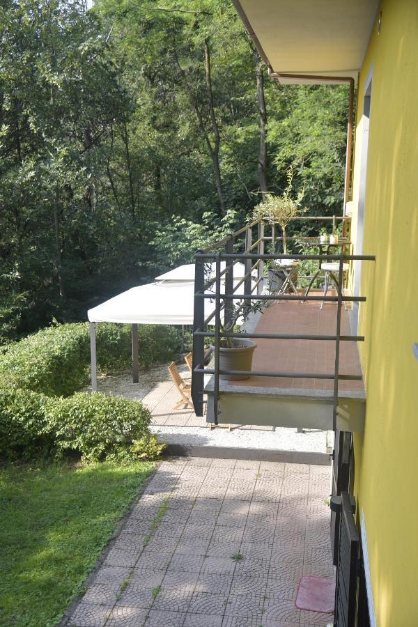B&B La Casa Nel Bosco Invorio Inferiore ภายนอก รูปภาพ