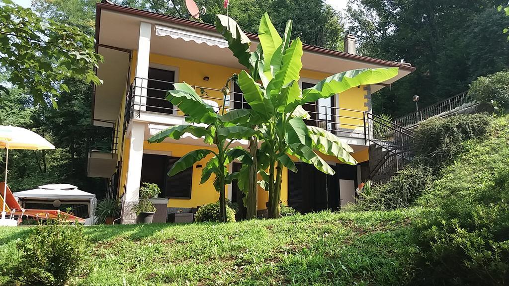 B&B La Casa Nel Bosco Invorio Inferiore ภายนอก รูปภาพ