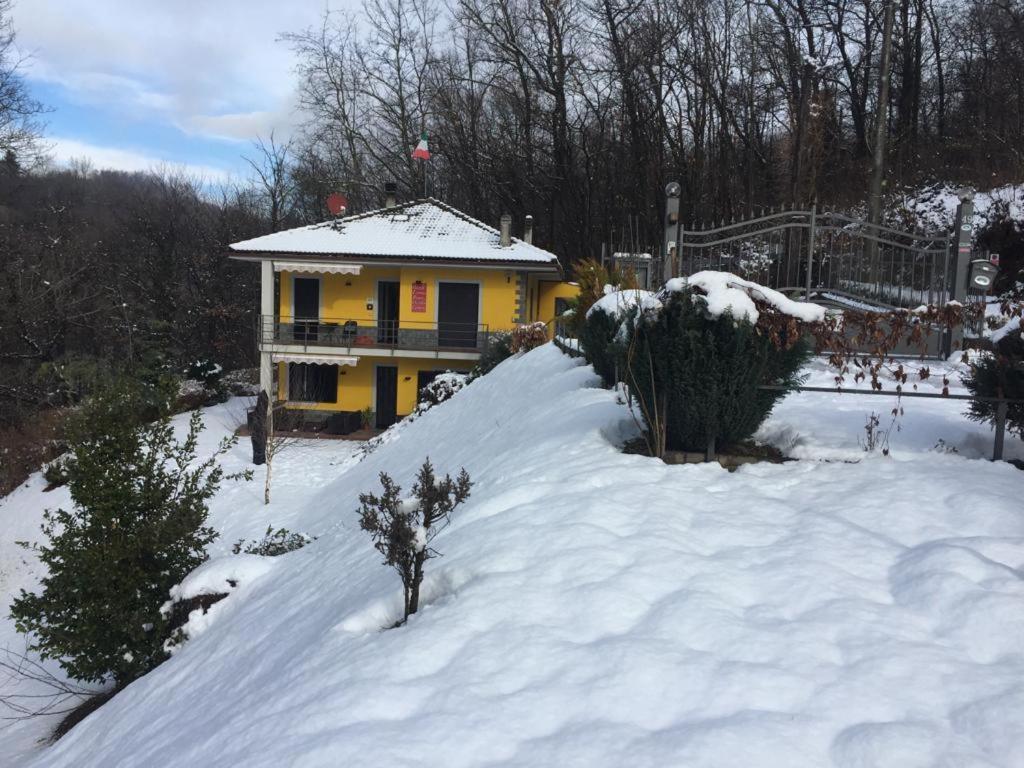 B&B La Casa Nel Bosco Invorio Inferiore ภายนอก รูปภาพ